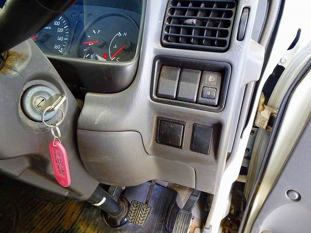 日産 バネットトラック ABF-SKP2LN(4WD)の写真14