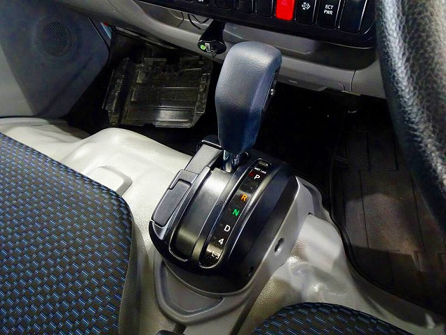 トヨタ ダイナ 2KG-XZC605(2WD)の写真20