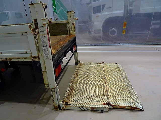 いすゞ エルフ TPG-NMS85AN(4WD)の写真36