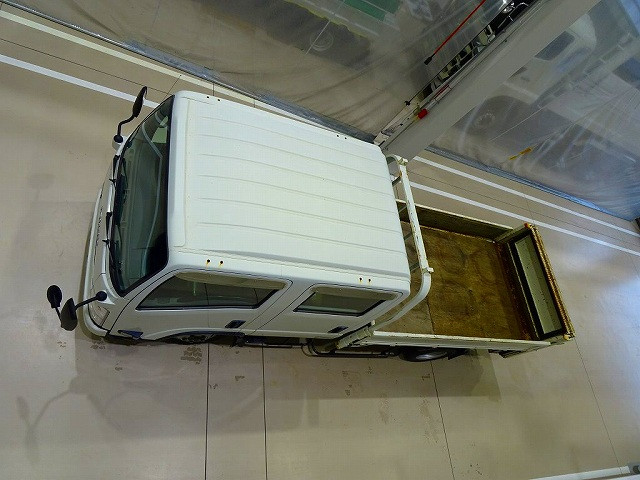 いすゞ エルフ TPG-NMS85AN(4WD)の写真38