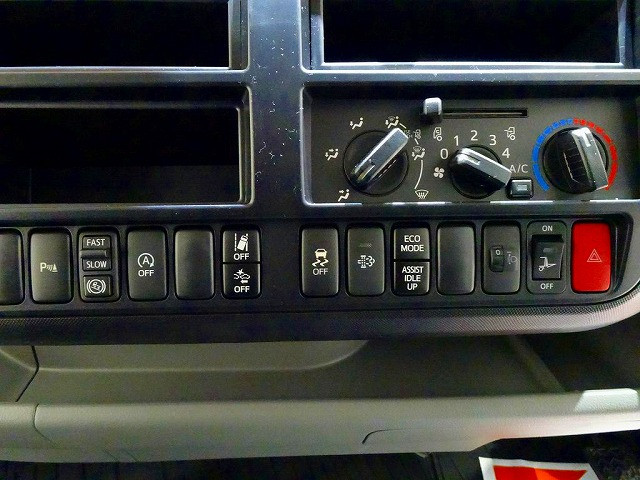 日野 デュトロ 2KG-XZU720M(2WD)の写真11