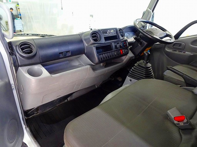 日野 デュトロ TKG-XZU655M(2WD)の写真7