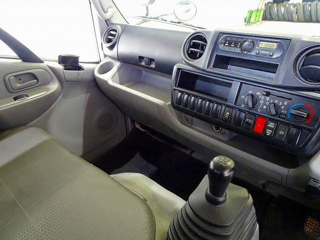 日野 デュトロ TKG-XZU655M(2WD)の写真9