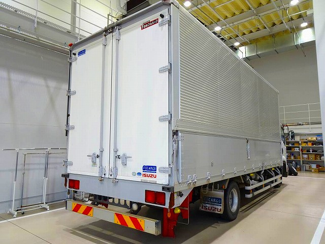 いすゞ フォワード TKG-FRR90S2(2WD)の写真3