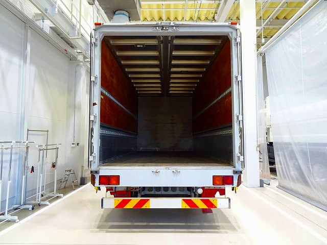 いすゞ フォワード TKG-FRR90S2(2WD)の写真20