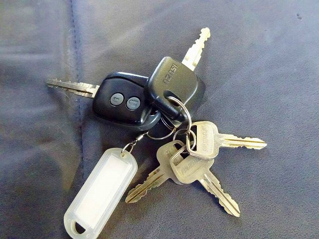 いすゞ フォワード TKG-FRR90S2(2WD)の写真45