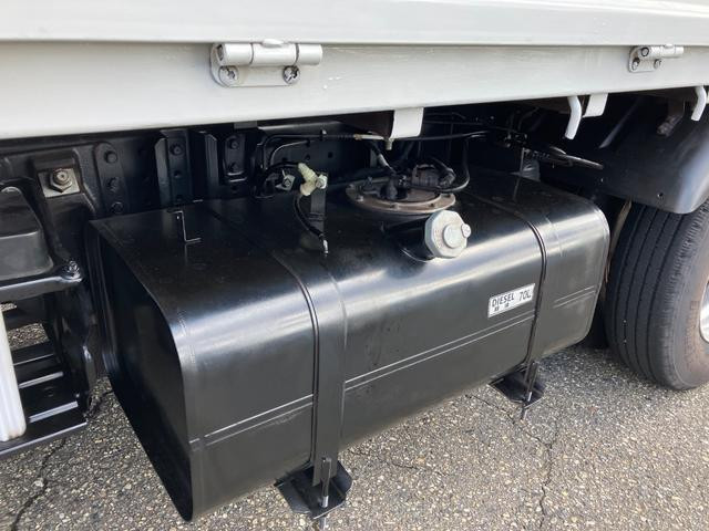 三菱 キャンター TPG-FDA00(4WD)の写真21