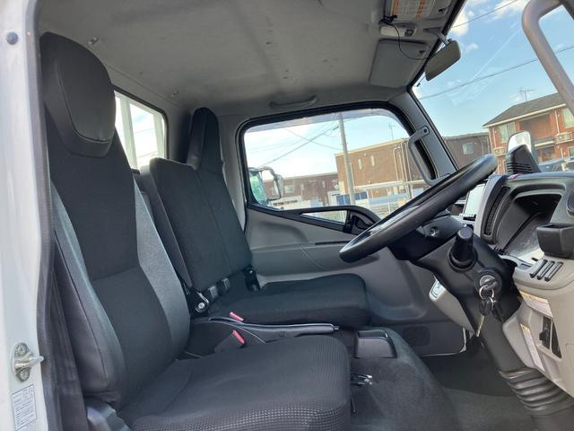 三菱 キャンター TPG-FDA00(4WD)の写真45