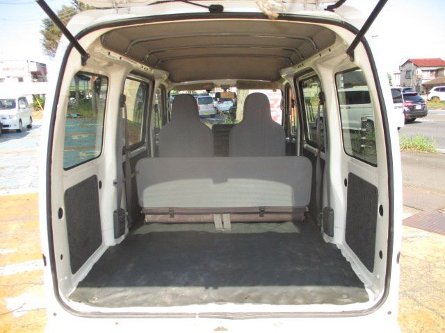 24030511 EBD-S321V ハイゼット (2007) 右ヘッドライト ハイゼットカーゴ（ダイハツ）スペシャル（2007年12月）｜カタログから