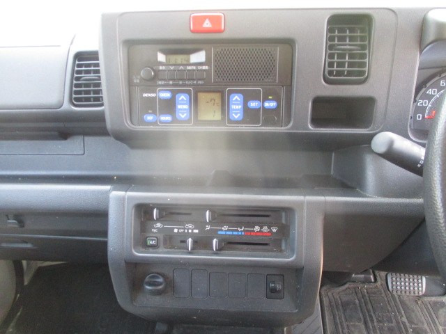 ダイハツ ハイゼットトラック ＥBD－S500P(2WD)の写真10
