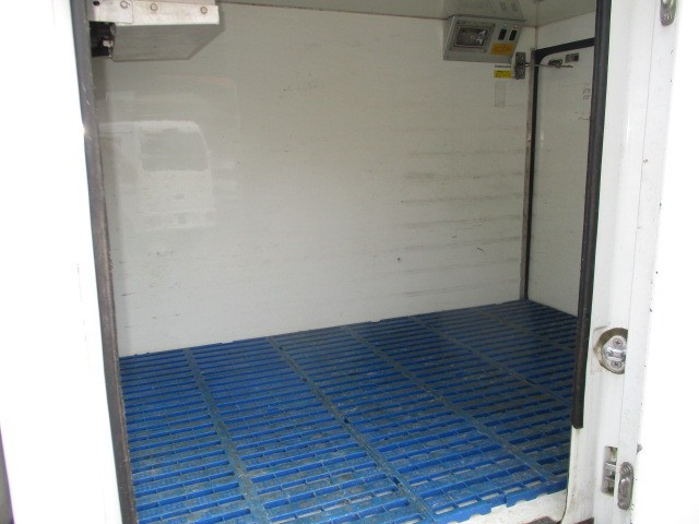 ダイハツ ハイゼットトラック EBD-S500P(2WD)の写真14