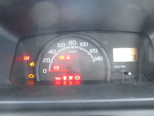 ダイハツ ハイゼットトラック EBD-S500P(2WD)の写真5