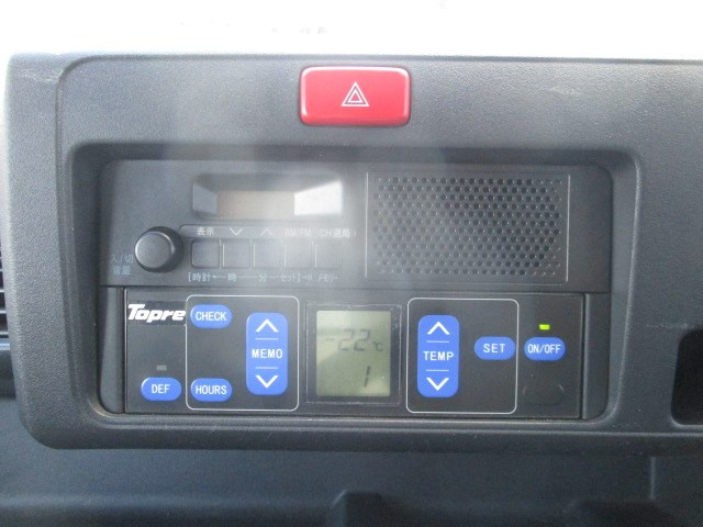 ダイハツ ハイゼットトラック EBD-S500P(2WD)の写真11