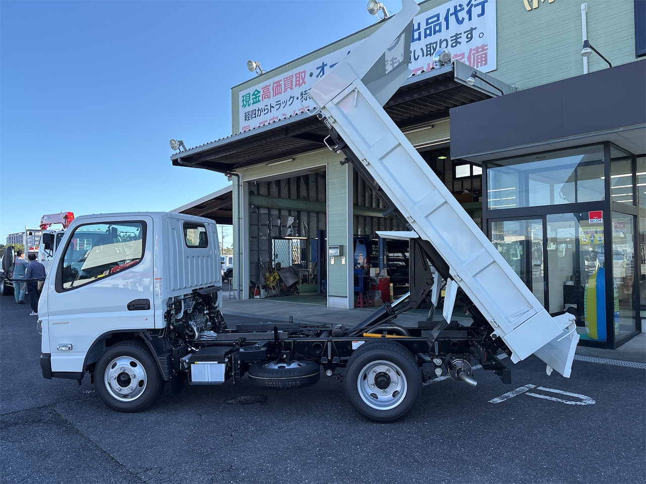 三菱 キャンター 2RG-FBA60(2WD)の写真41