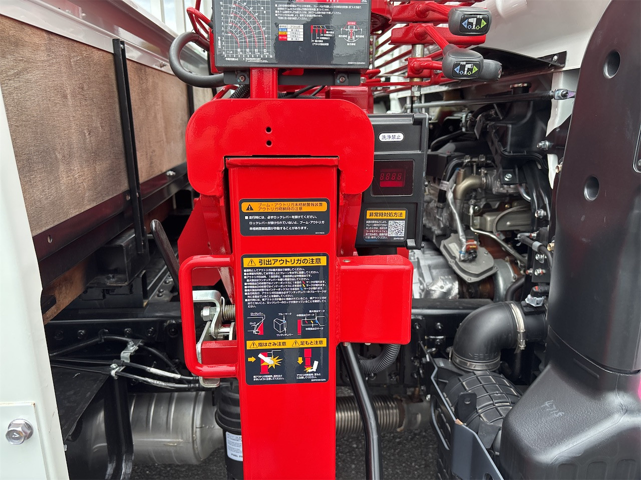 三菱 キャンター 2RG-FEB80(2WD)の写真36