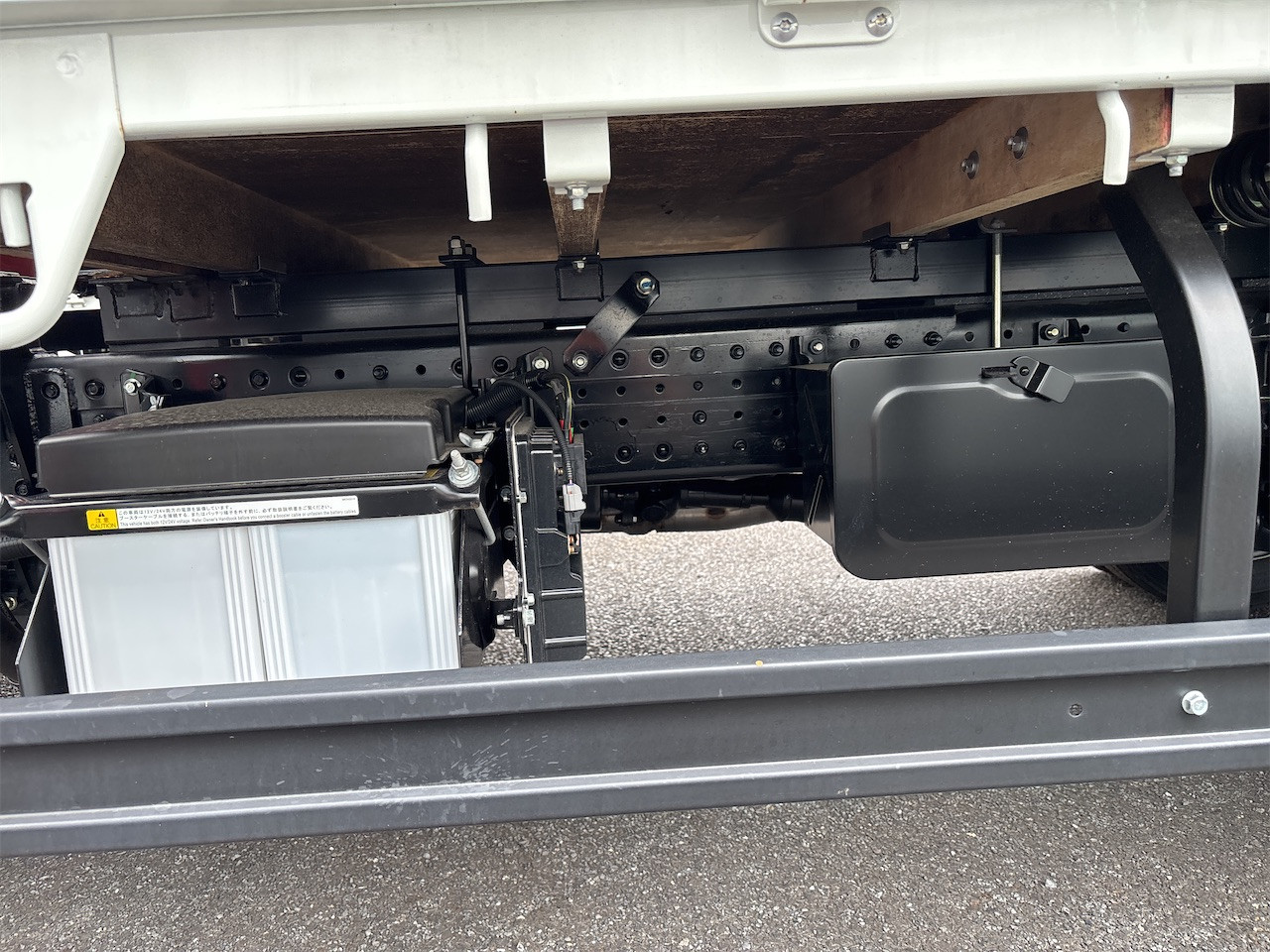 三菱 キャンター 2RG-FEB80(2WD)の写真47