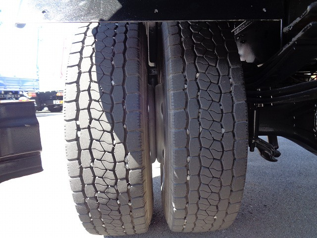 日野 レンジャー 2KG-FC2ABA(2WD)の写真14