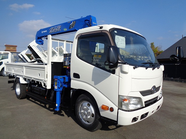 日野 デュトロ TKG-XZU650M(2WD)の写真4