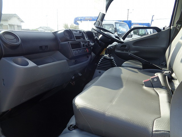 日野 デュトロ TKG-XZU650M(2WD)の写真21