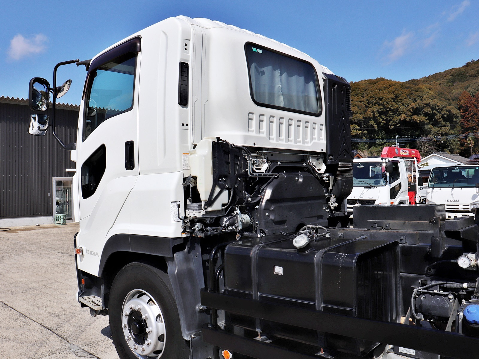 いすゞ ギガ 2PG-CXZ77CT(6x4)の写真19