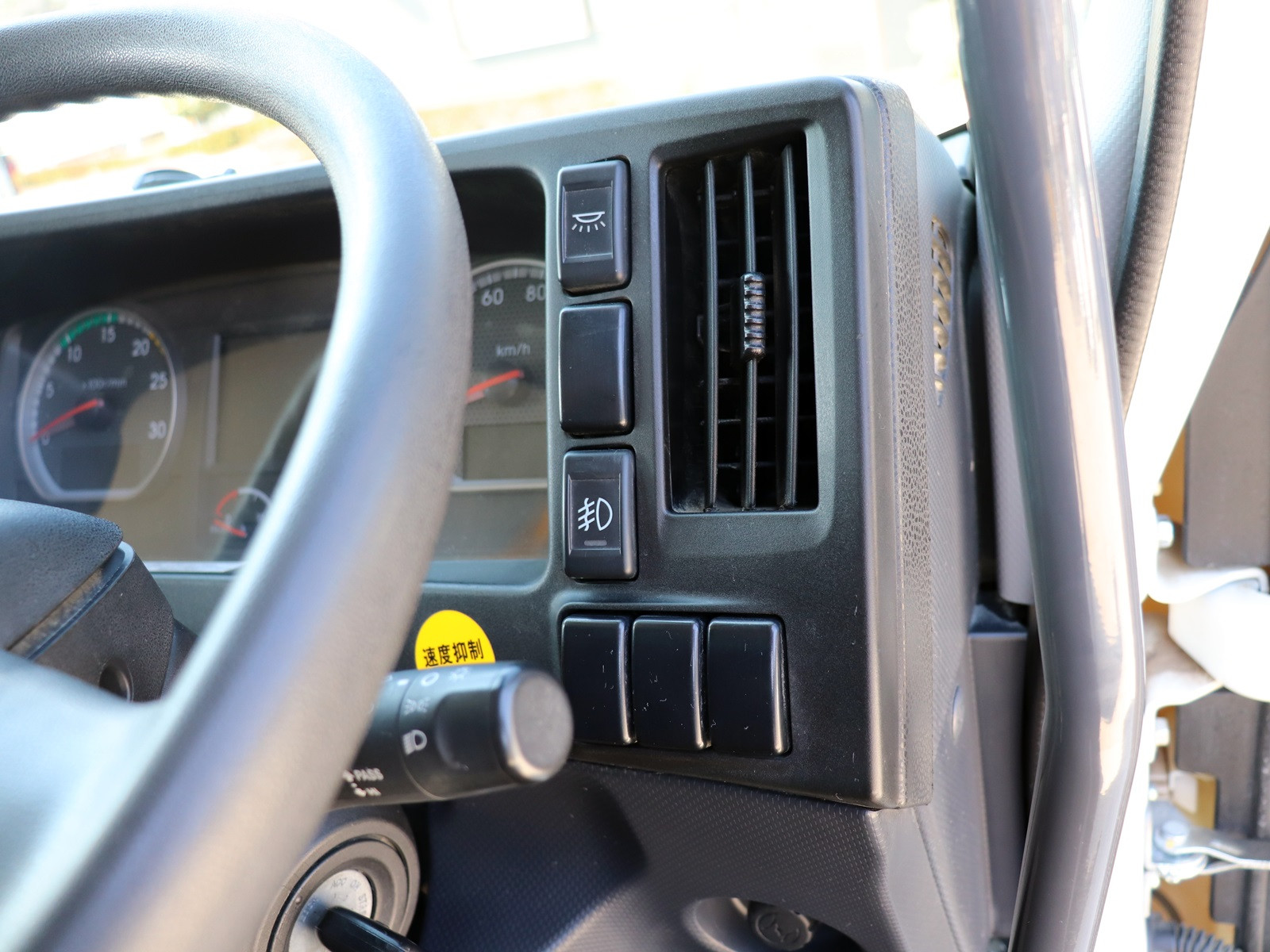 いすゞ ギガ 2PG-CXZ77CT(6x4)の写真37