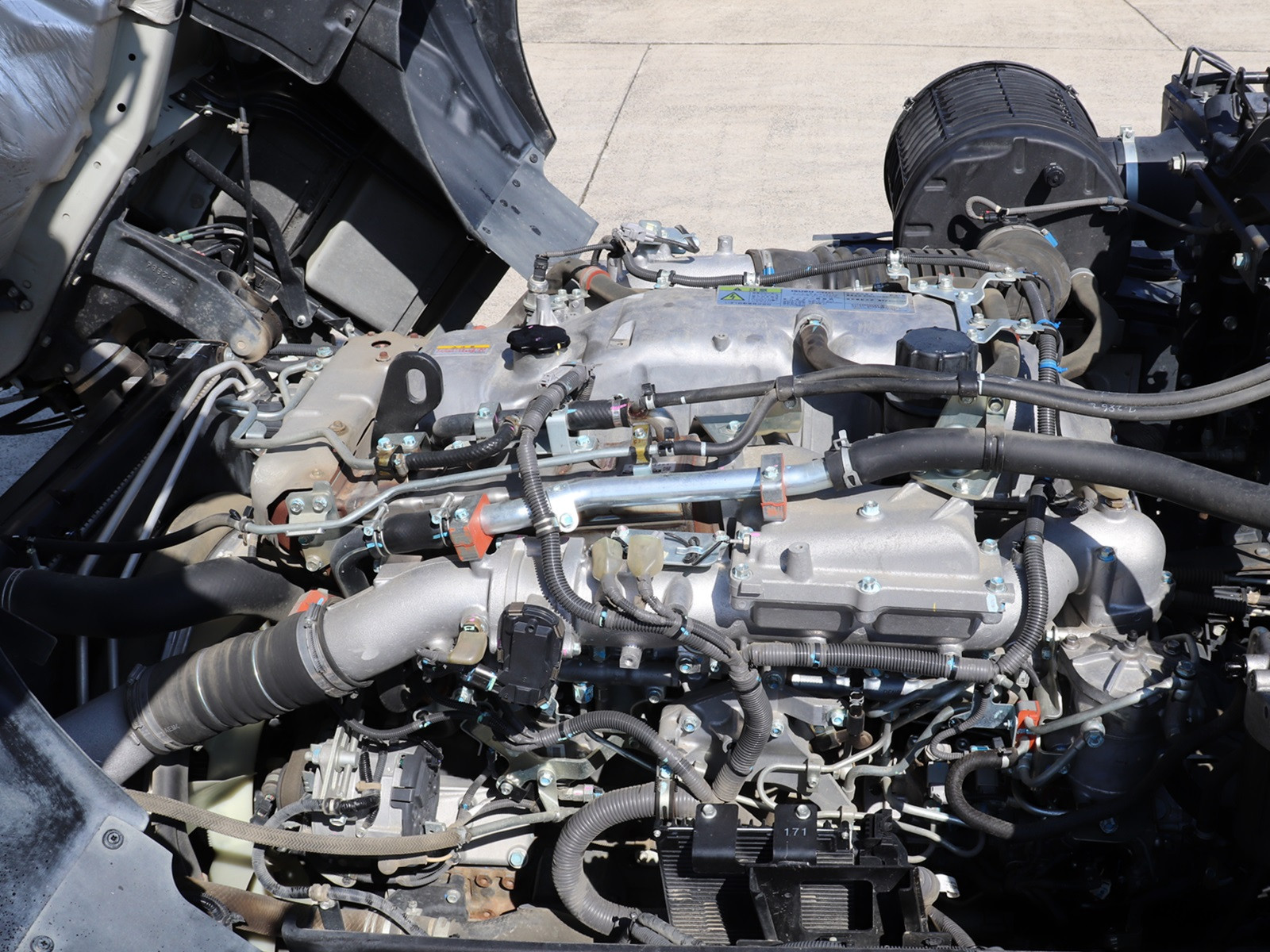 いすゞ ギガ 2PG-CXZ77CT(6x4)の写真50