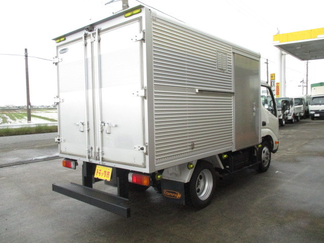 トヨタ ダイナ TKG-XZU605(2WD)の写真2