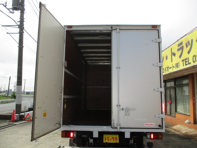 いすゞ エルフ TPG-NPR85AN(2WD)の写真15