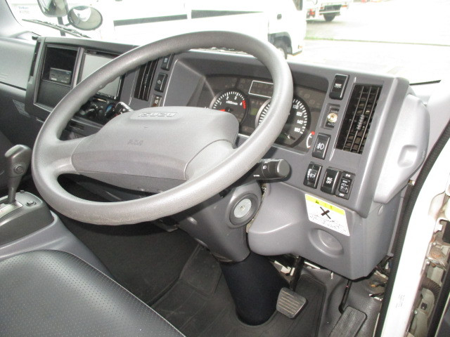 いすゞ エルフ TPG-NPR85AN(2WD)の写真23