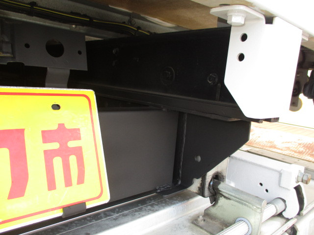 いすゞ エルフ TPG-NPR85AN(2WD)の写真33