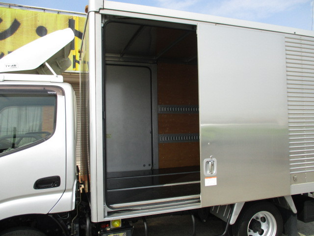 トヨタ ダイナ LDF-KDY231(2WD)の写真8