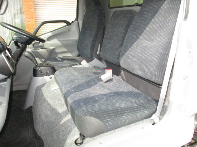 トヨタ ダイナ LDF-KDY231(2WD)の写真15