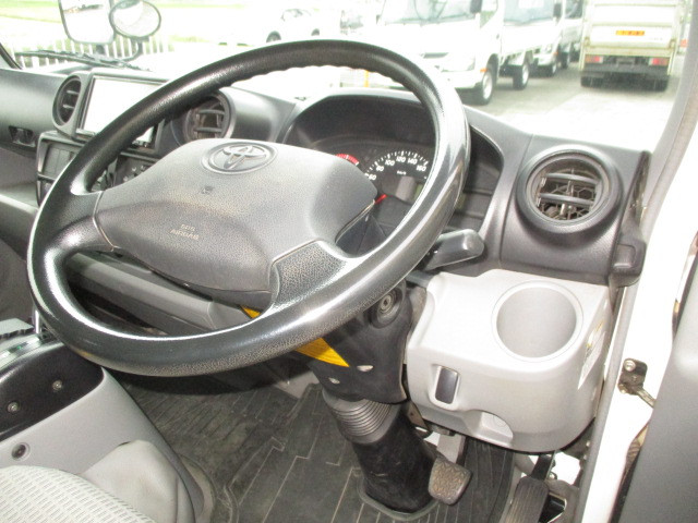 トヨタ ダイナ LDF-KDY281(4WD)の写真10
