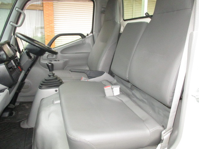 トヨタ ダイナ LDF-KDY271(4WD)の写真8