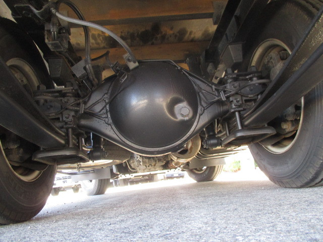 いすゞ エルフ 2RG-NJR88A(2WD)の写真26