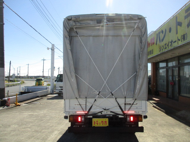 いすゞ エルフ 2RG-NJR88A(2WD)の写真36