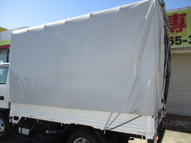 いすゞ エルフ 2RG-NJR88A(2WD)の写真38