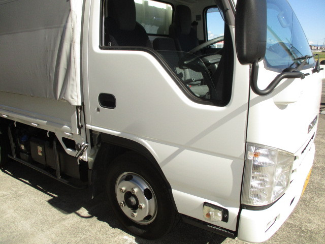 いすゞ エルフ 2RG-NJR88A(2WD)の写真40