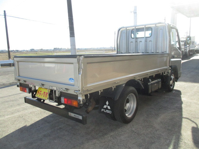 三菱 キャンターガッツ PDG-FB70B(2WD)の写真2