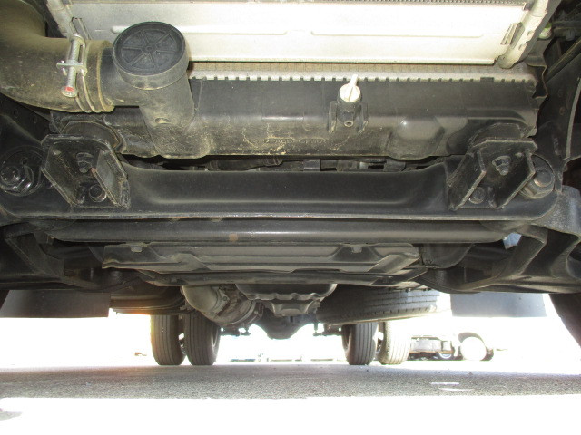 三菱 キャンターガッツ PDG-FB70B(2WD)の写真19