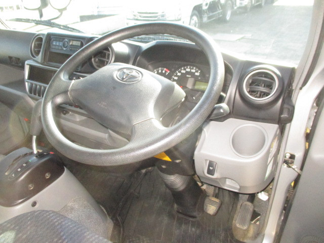 トヨタ トヨエース ABF-TRY220(2WD)の写真13