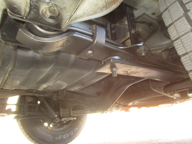 トヨタ ハイエースバン QDF-GDH206V(4WD)の写真22