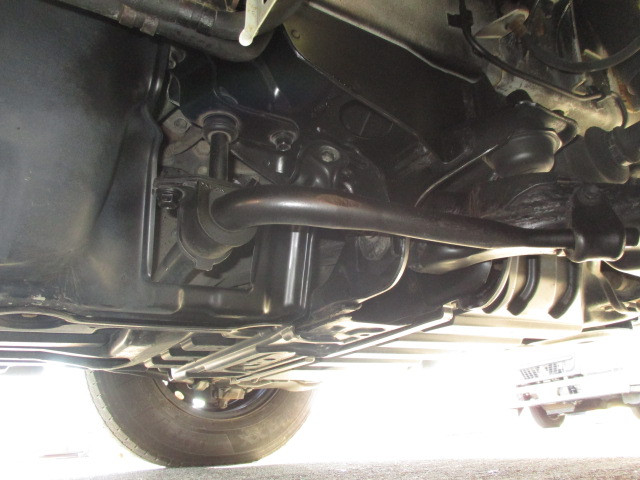 トヨタ ハイエースバン QDF-GDH206V(4WD)の写真23