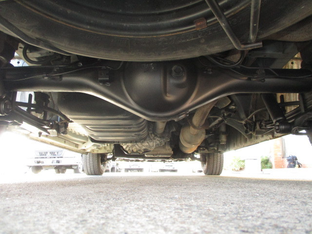 トヨタ ハイエースバン QDF-GDH206V(4WD)の写真25