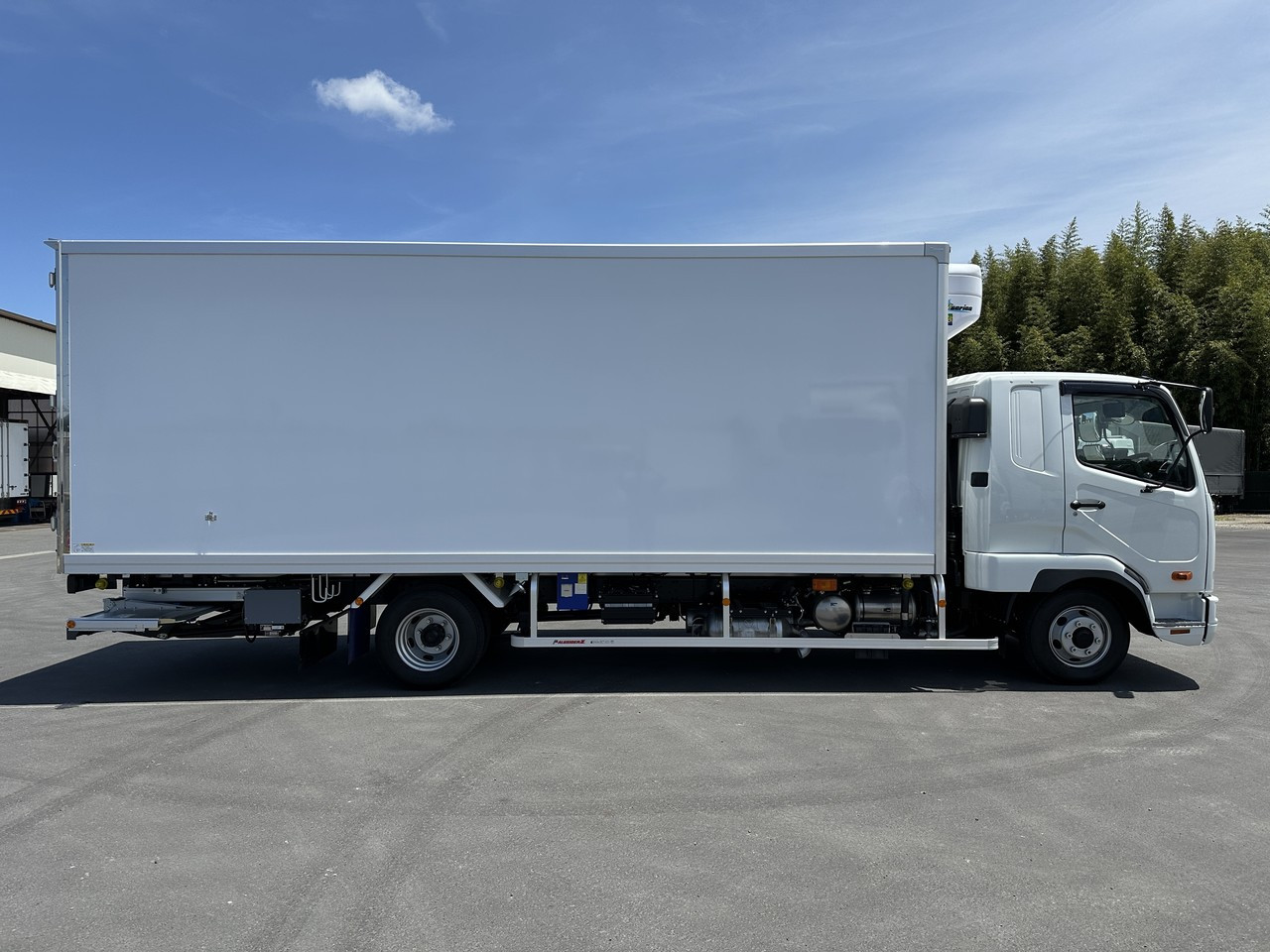 三菱 ファイター 2KG-FK65Fの写真7