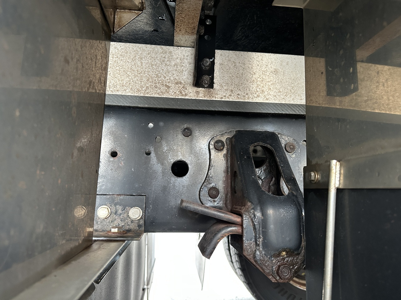 いすゞ フォワード 2PG-FSR90S2の写真31