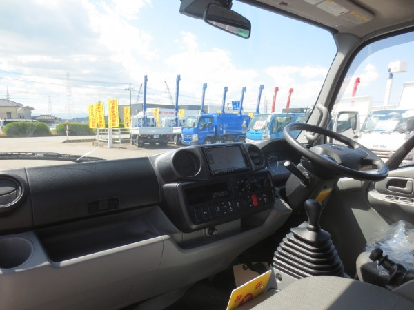 トヨタ ダイナ 2RG-XZU655(2WD)の写真14