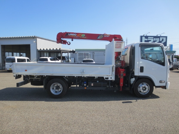 いすゞ エルフ 2RG-NPR88YN(2WD)の写真8