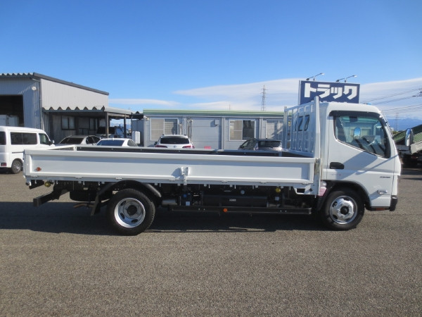 三菱 キャンター 2RG-FEAV0(2WD)の写真8