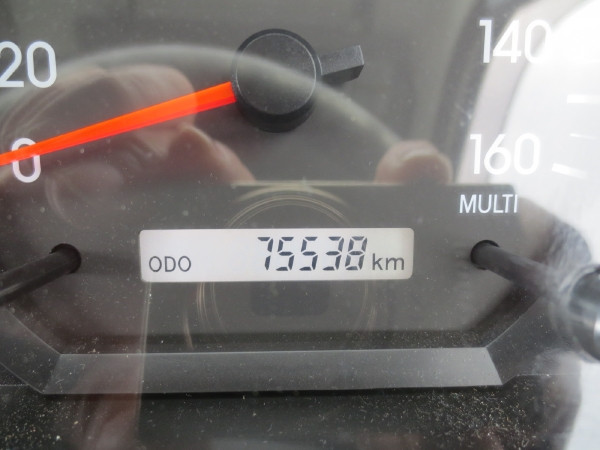 いすゞ エルフ 2RG-NKR88R(2WD)の写真14